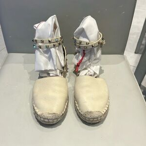 💯 authentic Valentino rock stud cream espadrille size 38/8
